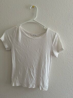 Timing White Ribbed Short-Sleeve Tee